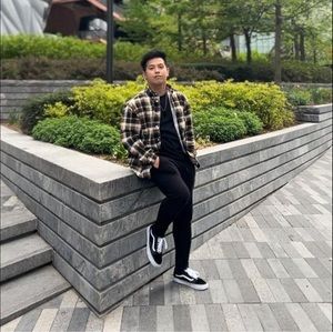 Meet your Posher, Kenneth vincent